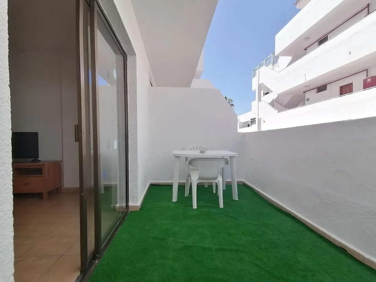 Apartment Studio In Parque Cattleya, Playa De Las Americas Spain